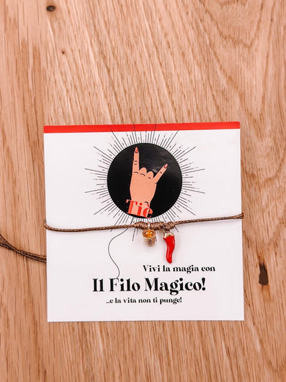 Bracciale filo magico corno rosso